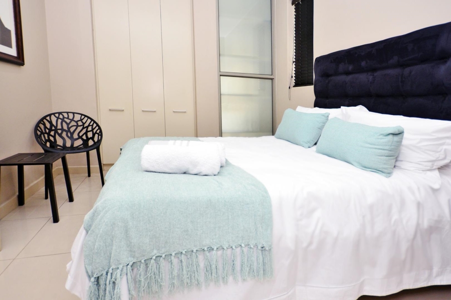 To Let 2 Bedroom Property for Rent in Sea Point Western Cape